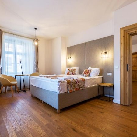 Hotel Rossmarkt Haus Braszów Zewnętrze zdjęcie